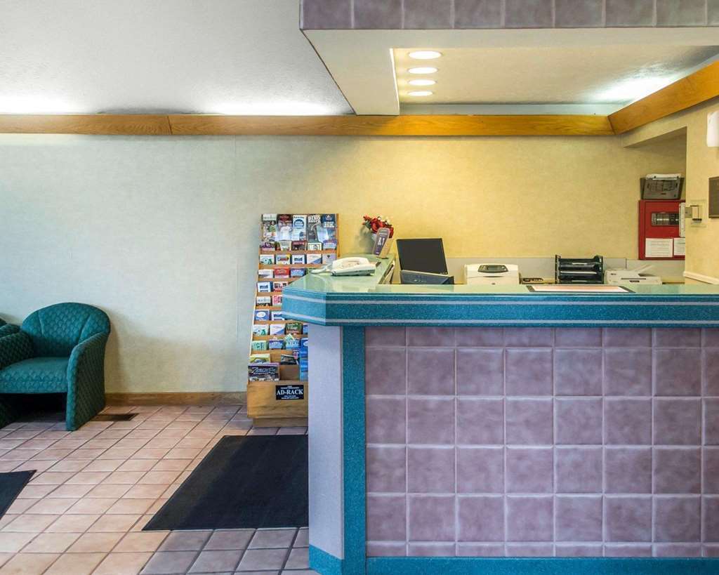 Econo Lodge Cleveland Southeast - Kent Streetsboro Interior foto